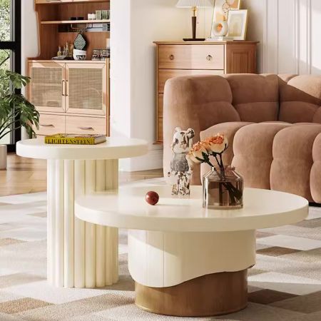 Elegant Round Pedestal Round Coffee Table
