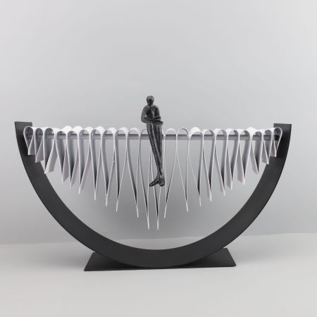 Modern Lonely Sitting Men Resin & Metal Table Décor