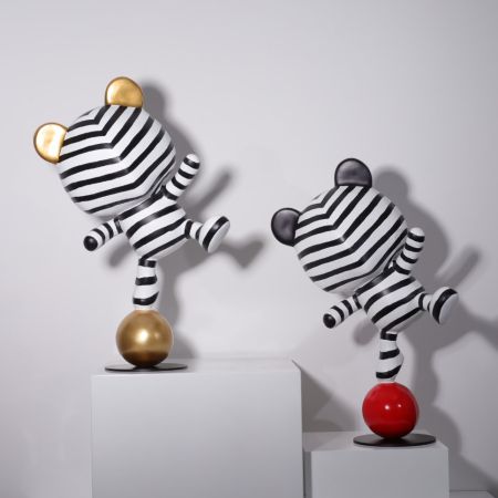 Modern Resin & Iron Soccer Bear Table Décor