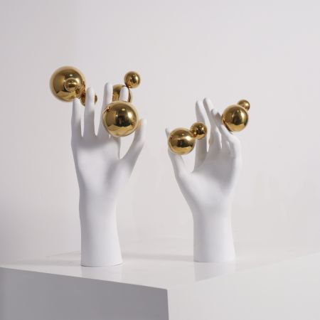 Modern Resin With Metal Human Hands Table Décor 