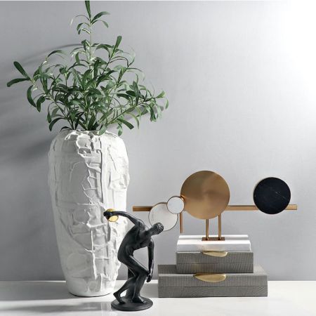 Modern Industrial Style Geometric Table Décor