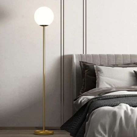 Versatile 1/2/3/5 Head Metal Base Floor Lamp with Glass Lampshades