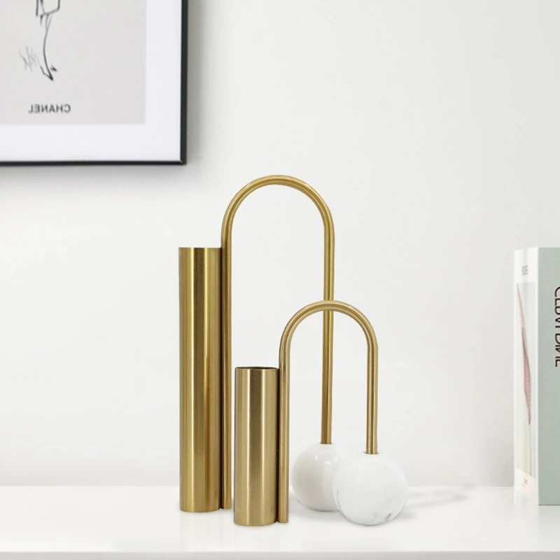 Metal Pipe Flower Holder