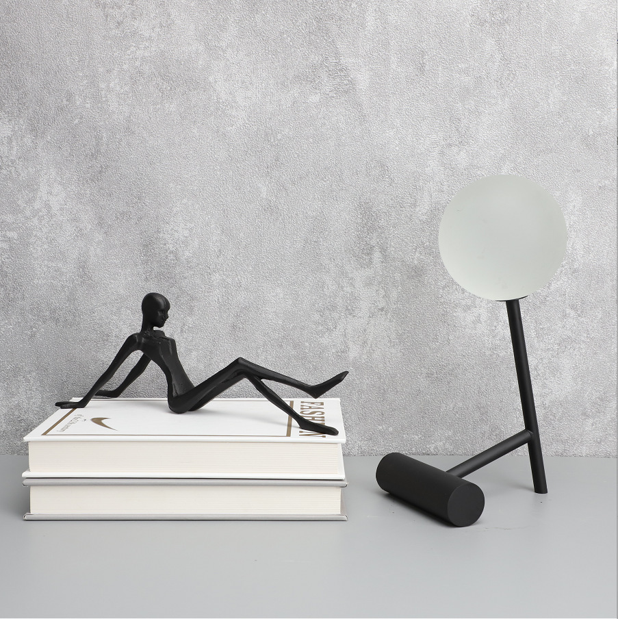 Casting Iron Lying Lady+ Crystal Ball Table Décor